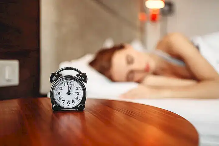 Imagen relacionada con el subtítulo h2: Métodos indirectos para despertar a alguien suavemente